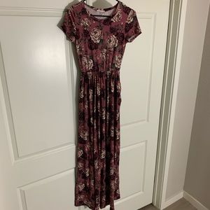 Rebb & J Floral dress